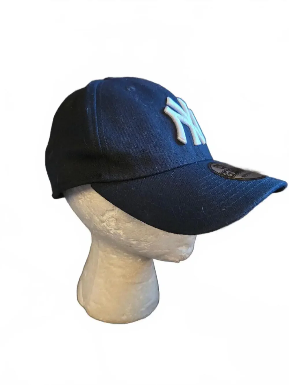 New Era 39THIRTY New York Yankees Stretch Fit Hat Dark Navy Blue Size M/L MLB